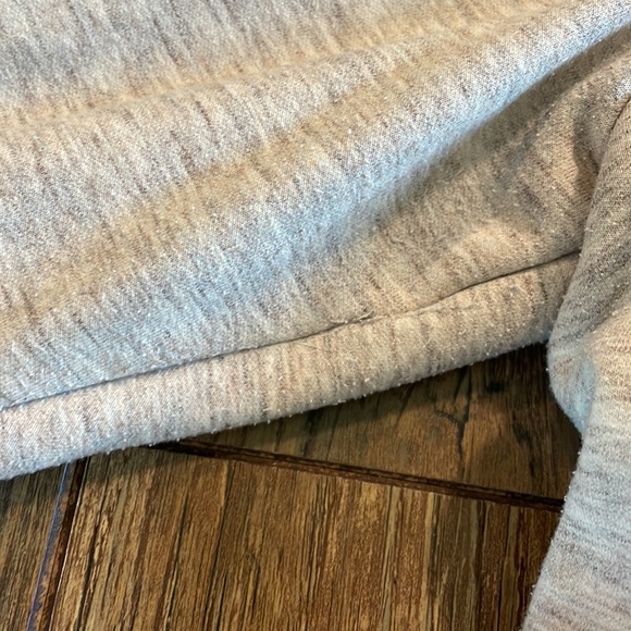 SOFT AND WARM Athleta Luxe Zip Up Hooded Jacket, Size Petite Large - Picture 4 of 9